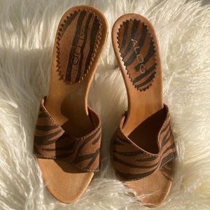 Size 6 Tiger Striped Aldo Heels